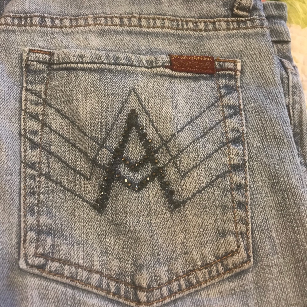 7 for all Mankind with crystals sz 30 jeans